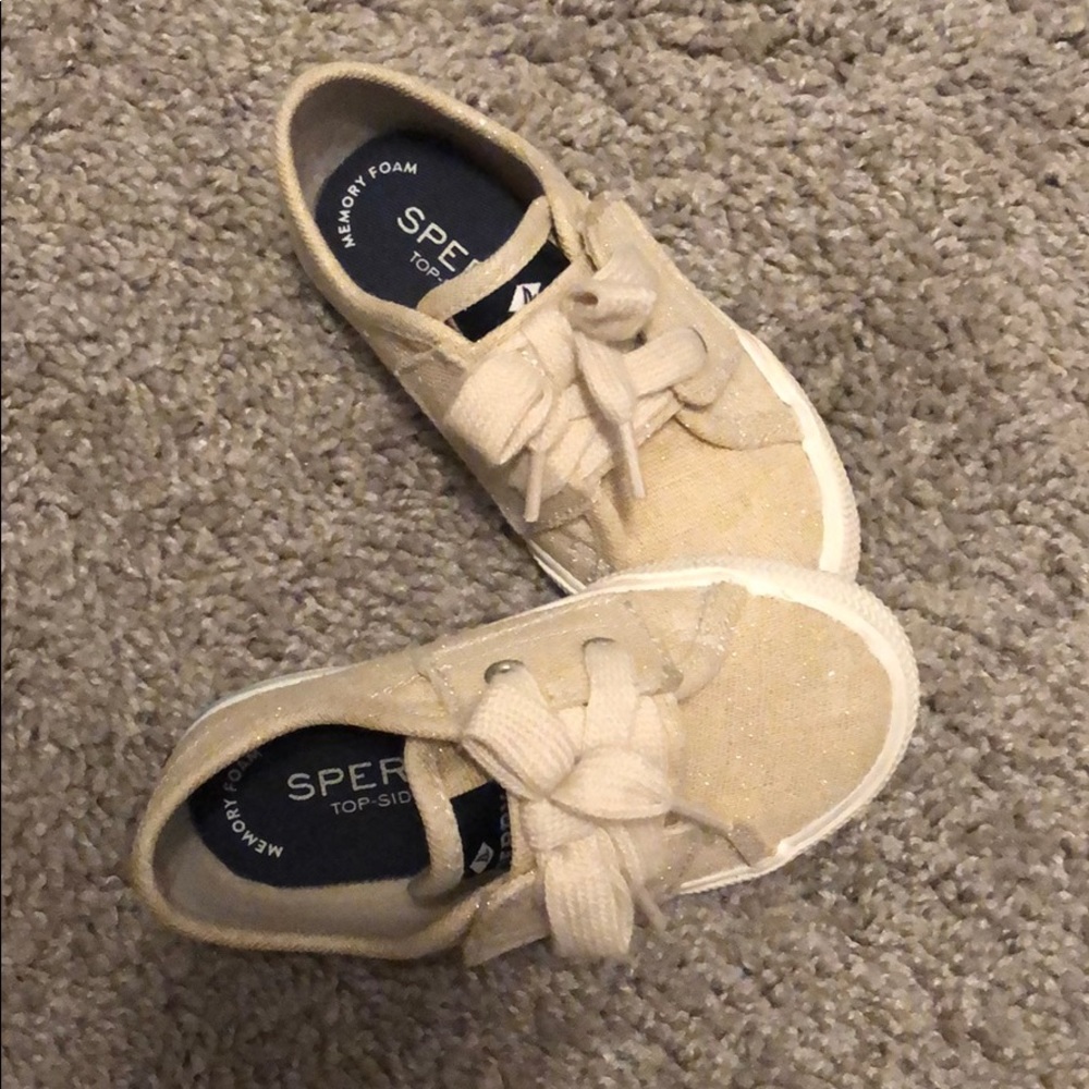 Toddler Sperry!!